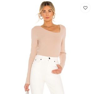 NWT 525 asymmetrical neckline top in oat